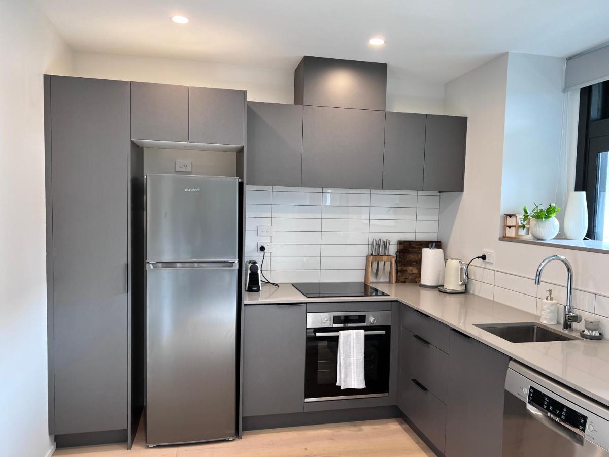3 Bedroom Apartment In Newmarket Auckland Eksteriør billede
