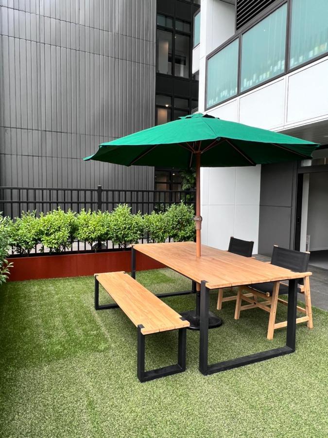 3 Bedroom Apartment In Newmarket Auckland Eksteriør billede